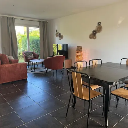 L'escale Holiday home Jeuxey